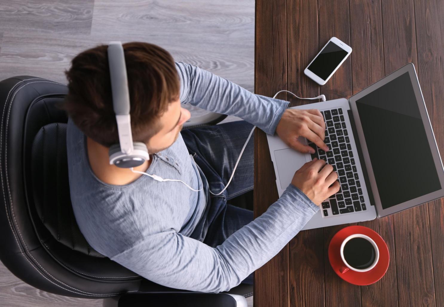 Internationale Studierende beim Finanzworkshop